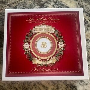 NIB The White House Historical Association 2025 Christmas Ornament